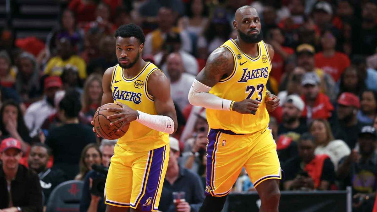 九游体育ESPN记者：湖人队内部人士暗示詹姆斯父子可能一起转投新球队